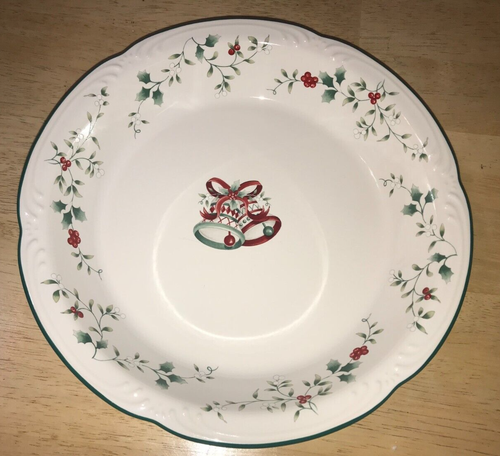 Pfaltzgraff USA Winterberry 10-1/2" Tiefe Form Kuchenplatte Backform Urlaub Glocke - Bild 1 von 13