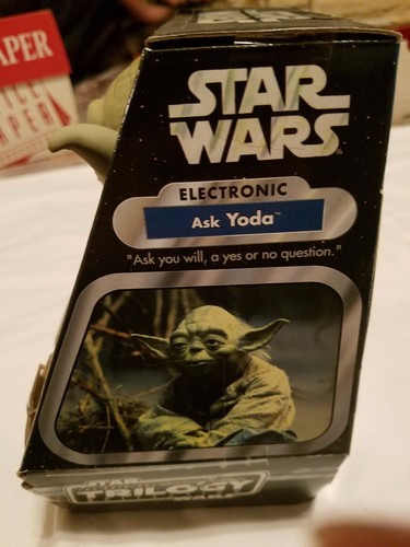Elektronisches Ask Yoda Star Wars Spielzeug - Hasbro - funktioniert nicht - Bild 5 von 6