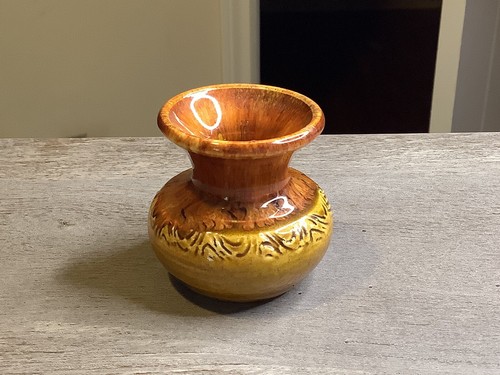 Jarrón pequeño Dryden Art Pottery LO 1198 lanzado a mano pieza única - Imagen 2 de 8