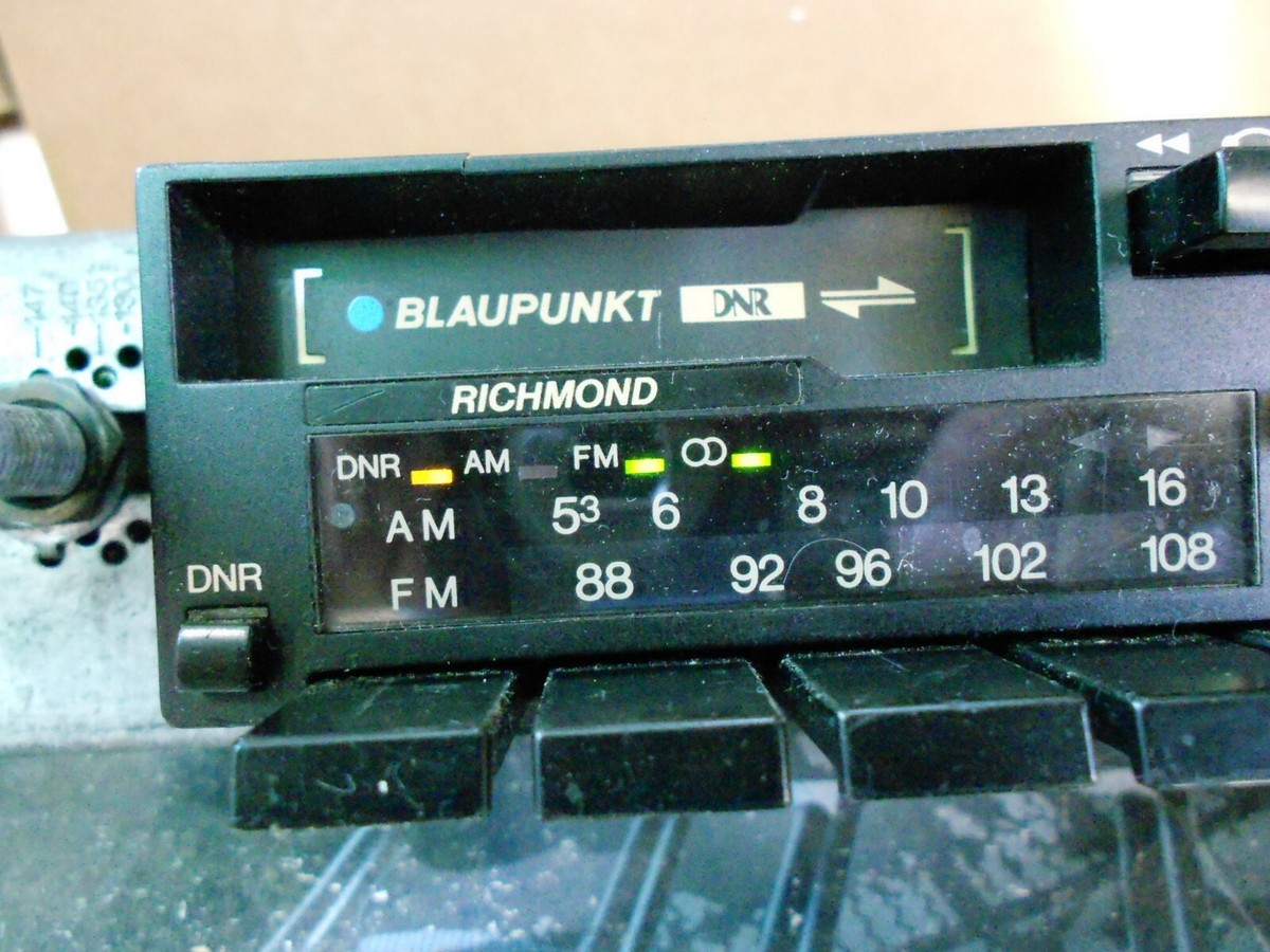 BLAUPUNKT RICHMOND AM FM RADIO CASSETTE PORSCHE BMW FERRARI - AS