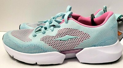 lightweight running shoes with arch support