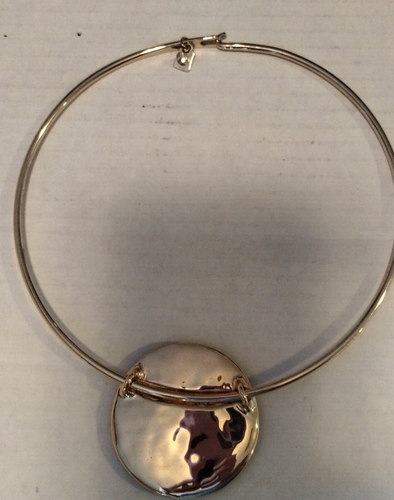 Robert lee Morris /soho/green disc on Gold tone metal chocker & earrings - Picture 4 of 7