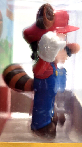 Jakks Pacific 40117 World of Nintendo Super Mario 2.5" RACCOON MARIO Mini-Figure - Picture 7 of 10