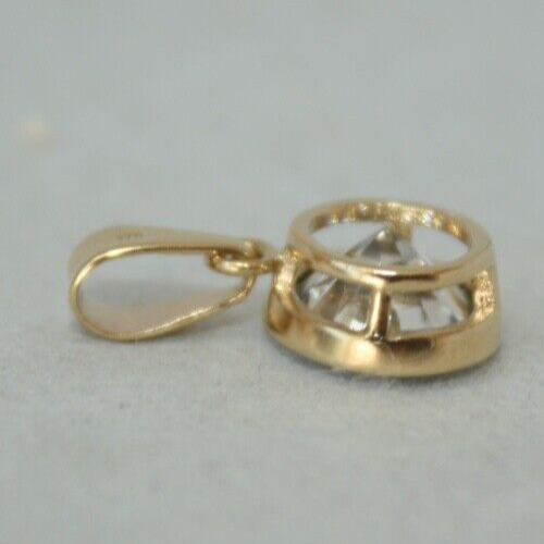 100% Genuine 9k Solid Yellow Gold Halo Pendant with 2.0CT Brilliant Quartz stone - Picture 9 of 9