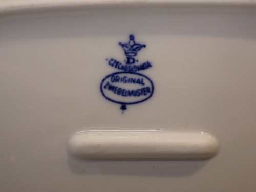 ZwebelMuster Czechoslovakia Cobalt Porcelain Blue white tray 7.5x5.5" - Picture 3 of 3