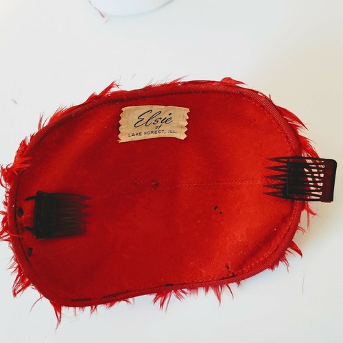 Elsie Red Cocktail Hat Feather Fascinator Headband Lake Forest Illinois Vintage - Picture 5 of 6