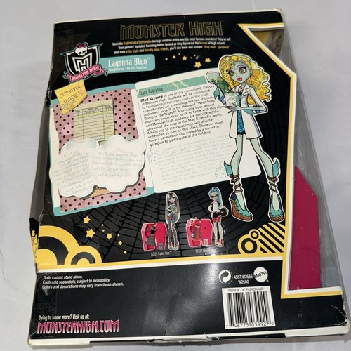 Monster High Lagoona Blue Classroom Mad Science Mattel 2011 New - Picture 4 of 10