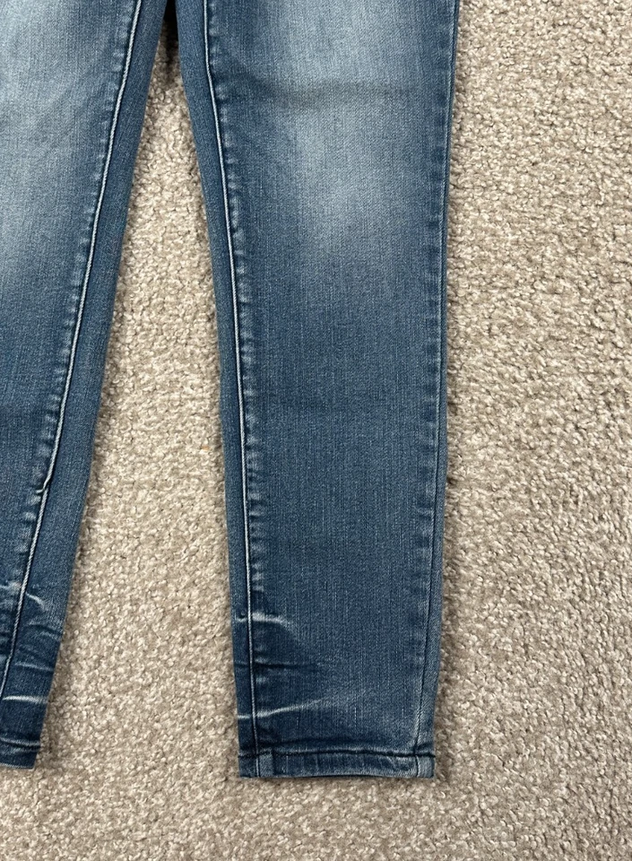 Judy 蓝色牛仔裤女式 11/30 紧身版型中号水洗弹力牛仔布 *28x26.5 — 第 2/4 张图片