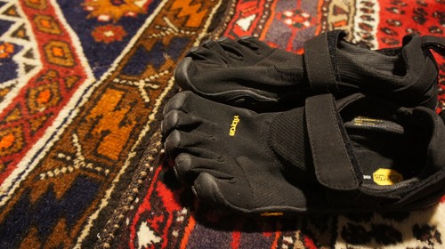 Damenschuhe Vibram FiveFingers KMD Sport 2.0 Größe 7,5-8 21W3601 - Bild 2 von 8