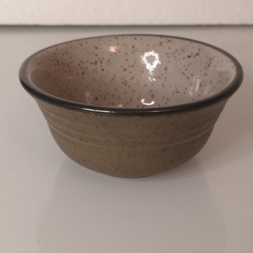 Purbeck Pottery Portland - Studland - Nut / Nibbles Dish 11.5cm / 4.25" Across - Picture 2 of 4