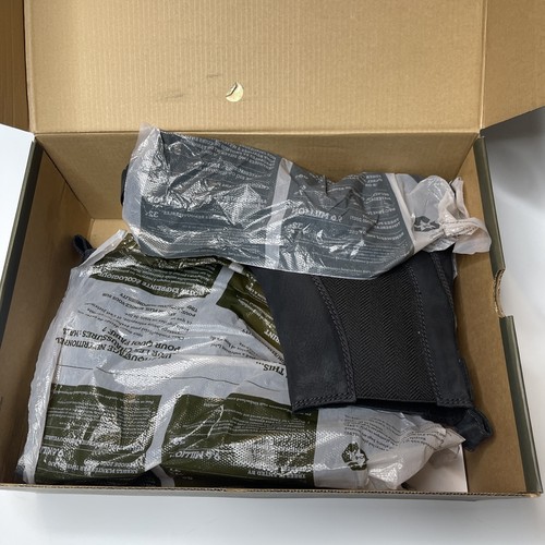 Timberland Womens Courmayeur Valley Chelsea Boots Jet Black 11M Leather 0A1J66 - Picture 14 of 16