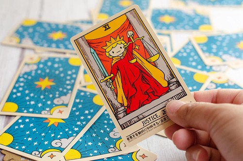 Tarot Cards Your Loose Tarot Readings help me to heal shipping from Japan NEW - Picture 7 of 8