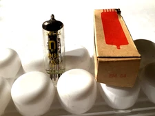 ( 1 )  RFT EM84 / 6FG6 MAGIC  EYE TUBE  Germany For  Audio  Radio  AMP  Valves