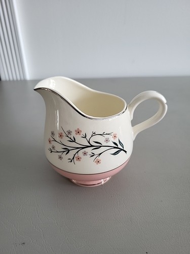 Homer Laughlin Springtime Sugar & Creamer Cavalier Eggshell Pink MCM Vtg 1950's - Picture 2 of 20
