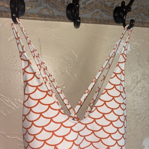 CUPSHE Small One Piece Swimsuit #775 - Picture 10 of 23