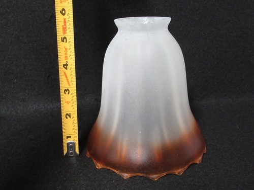 VINTAGE SET OF 3 FROSTED LAMP SHADES WITH AMBER RIMS 2 1/4" FITTER - Picture 4 of 11