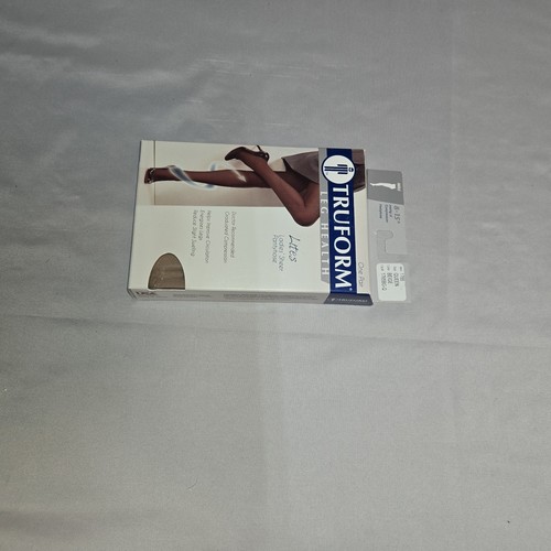 Pantimedias de compresión Trufrom beige 1765 para mujer talla Queen NUEVAS 8-15 mmHg compres
