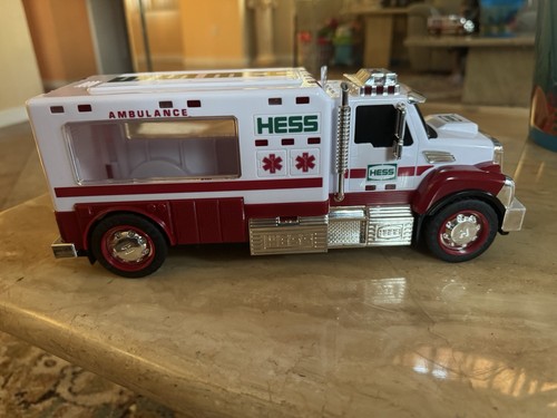 Hess Toy Truck 2020 Ambulance and Rescue Vehicle