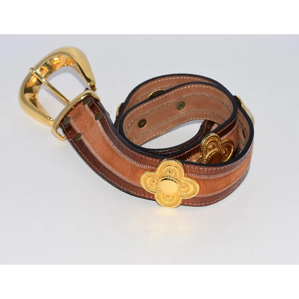 Cinturón de Diseñador STREET ADVANCE Tono Dorado Concho Gamuza y Cuero 37" Foto 4 de 4