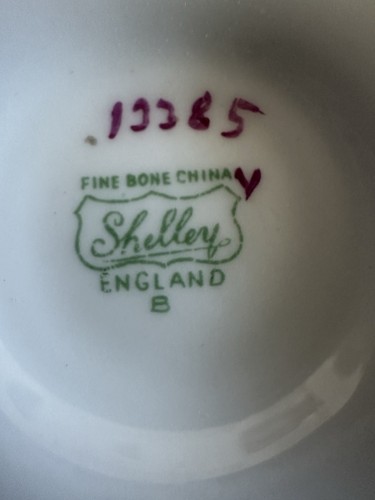 Shelley England Tea Cup - Picture 4 of 8