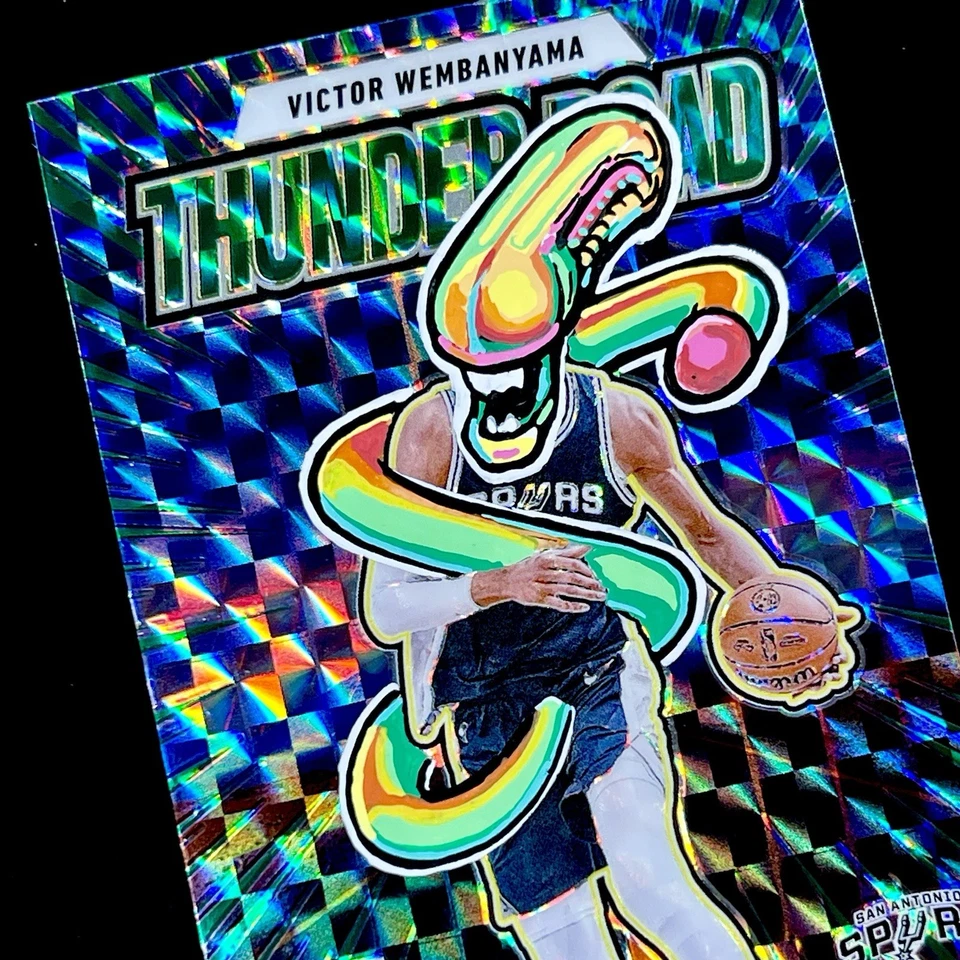 1/1 VICTOR WEMBANYAMA 🔥 ALIEN GREEN PRIZM SSP 🔥 NEW PENINI: ONE OF ONE ART - Image 4 of 4