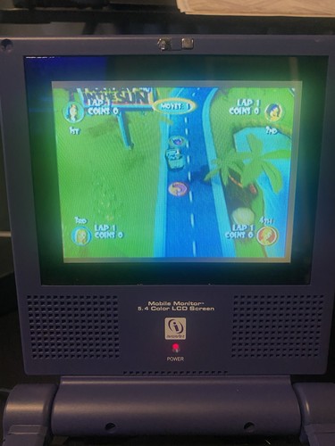 Gamecube Mobile Monitor InterAct Viola con scatola testato funziona RARO - Foto 23 di 24