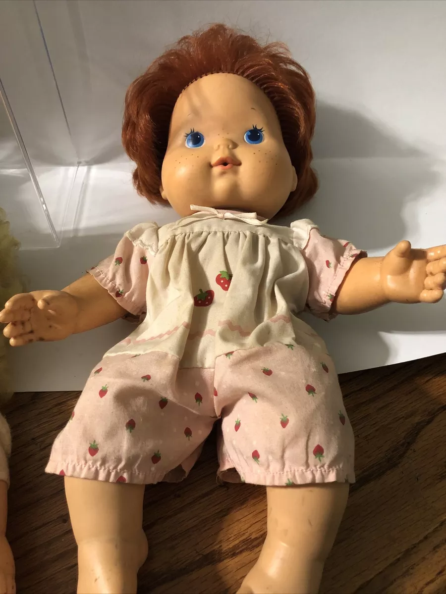 Strawberry Shortcake Herself Blow Kiss Baby Doll 1982 eBay