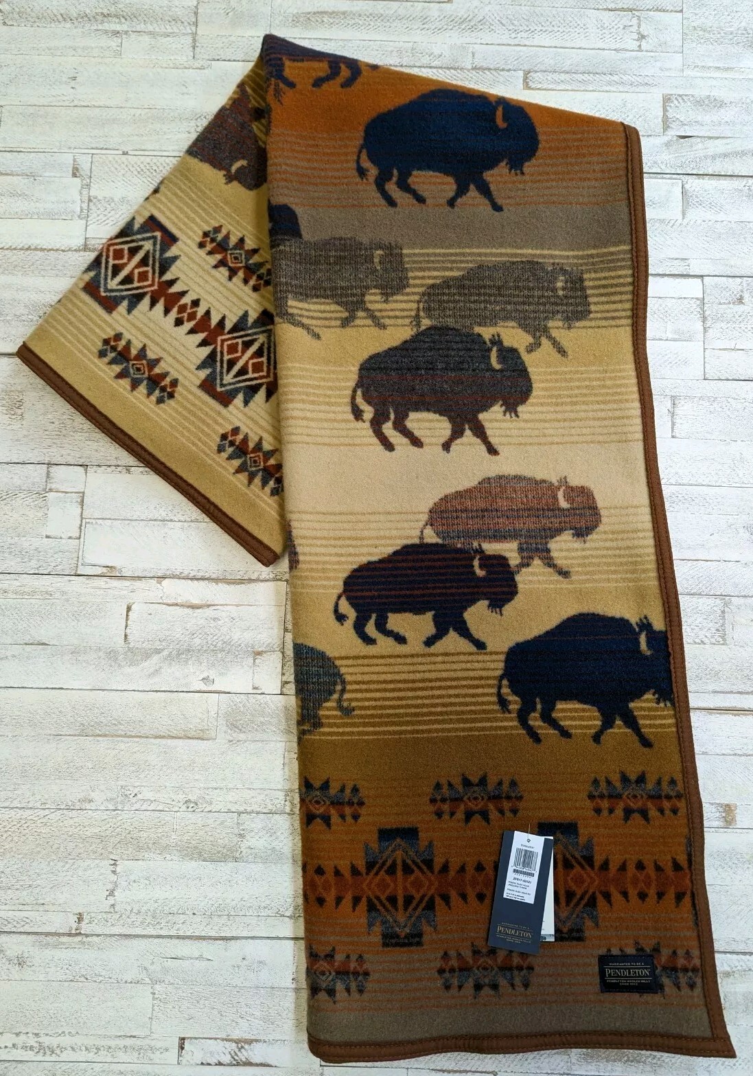 Pendleton Wool Jacquard Throw Prairie Rush Hour Rust ZF617 53121 Hotel Center