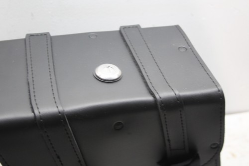 VIKING BAGS HARLEY DAVIDSON SPORTSTER REAR SADDLEBAGS 12x10x5.5 (VK-B100) - Picture 13 of 14