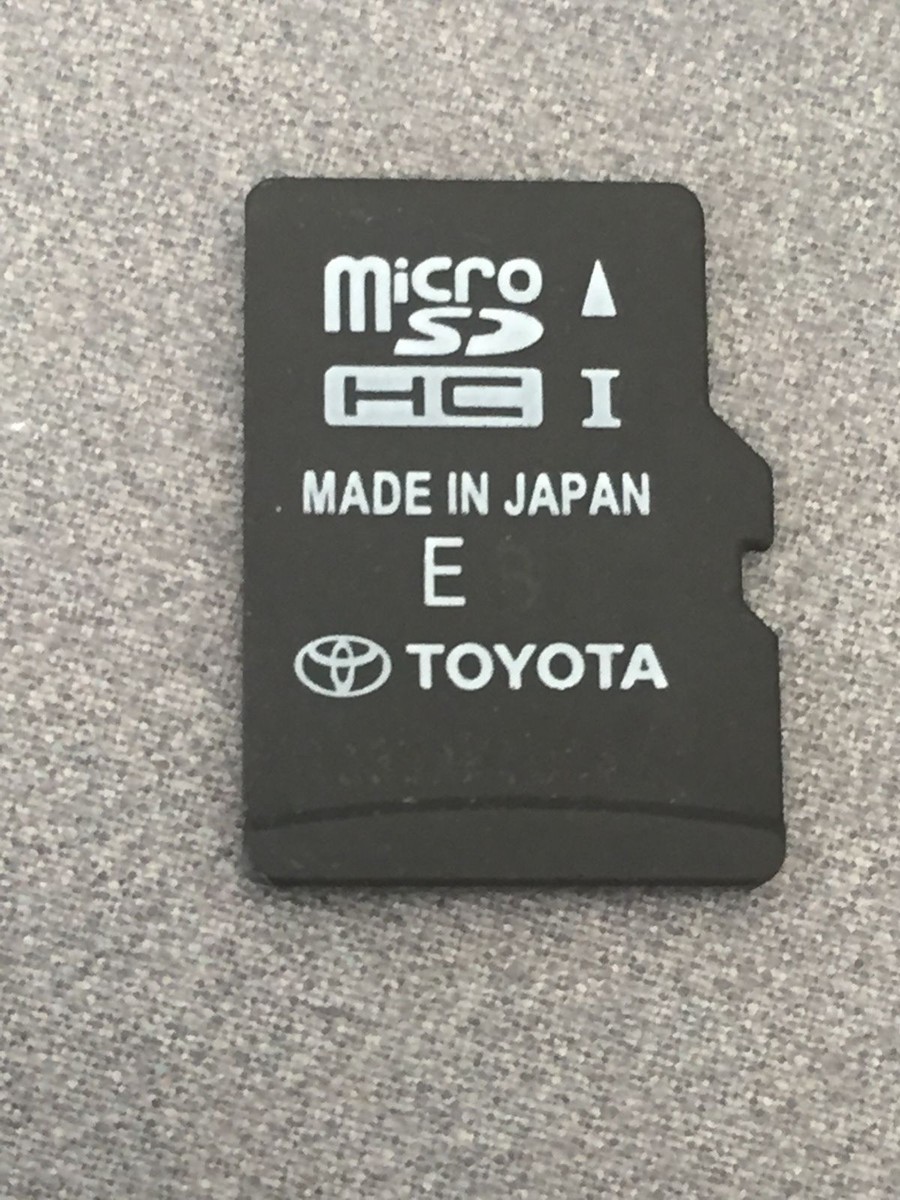 TOYOTA 32GB microSDカード TOYOTA マイクロSDカード 32GB