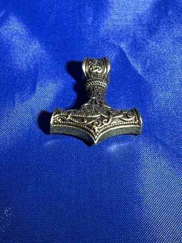 Stainless Steel Viking Thor’s Hammer Pendant – 28.36g – Norse Mythology Design - Picture 3 of 9