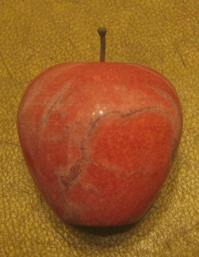 RED MARBLE Apple Briefbeschwerer TOP Zustand!!!! - Bild 3 von 4