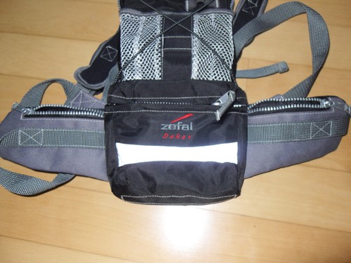 Zefal Dakar Bicycle Hiking Walking Hydration Pack with Rain Cover - Picture 4 of 10