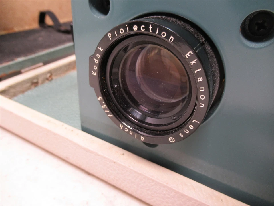 Vintage Kodak 500 Slide Projector Model B 2x2 Working Light Source  - Image 4 of 4