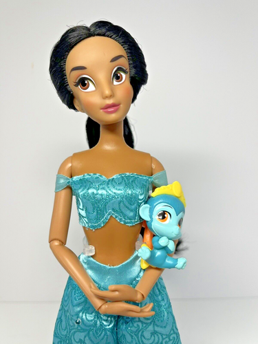 Exclusivo de Disney Store Clásico 12” Muñeca Jazmín y Palacio Mascotas Taj y Mini Nyle - Imagen 8 de 18
