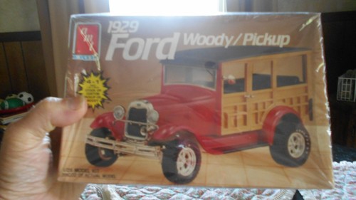 amt ERTL Vintage 1987 3929 Ford WoodyPickup 125 MODEL KIT BoysampGirls10 to Adul amt ERTL Vintage 1987 3929 Ford WoodyPickup 125 MODEL KIT BoysampGirls10 to Adul