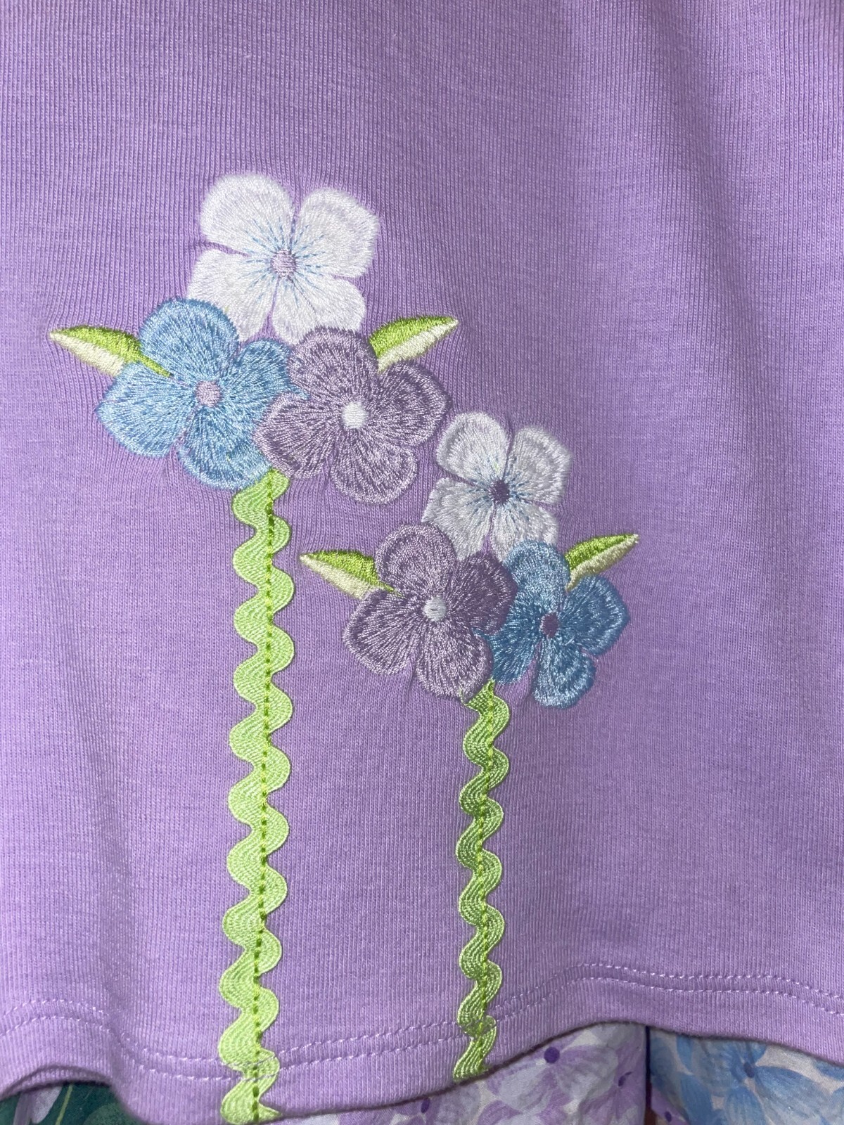 Picture 4 of 9