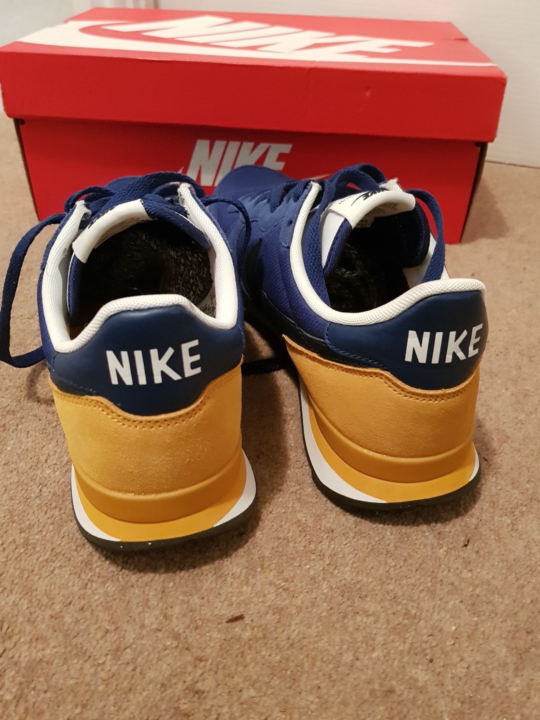 Nike Internationalist bleu 9uk bleu Internationalist marine or/orange porté une fois Coffret 45bdad Nike Internationalist bleu 9uk bleu Internationalist marine or/orange porté une fois Coffret 45bdad