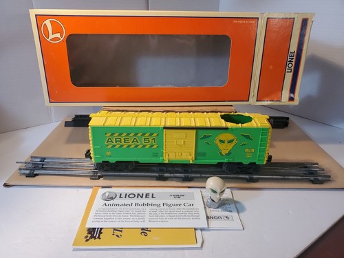 Vintage 1999 Lionel 6-16793 Area 51 Animated Alien Boxcar Bobbing Alien Head OB - Picture 1 of 21