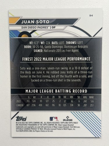 2023 Topps Finest Sky Blue #94 Juan Soto /300 San Diego Padres Baseball Card - Picture 2 of 2