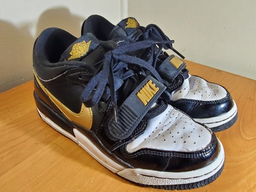 NIKE JORDAN LEGACY 312 LOW KIDS SIZE 3.5 Y Black White Gold Sneaker CD9054-071 - Picture 6 of 7