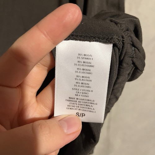 ERI + ALI Anthropologie Soft Lightweight ELASTIC Hem Knit Shirt/Top Grey Sz S - Picture 5 of 8
