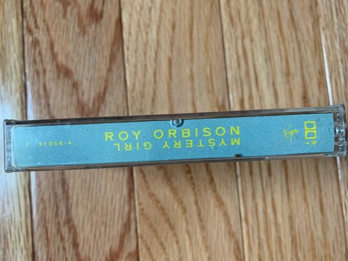 ROY ORBISON  - Cassette Tape -  MYSTERY GIRL - TESTED - Picture 2 of 6