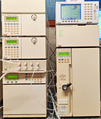 Shimadzu HPLC SPD-M10A vp SCL-10A vp SIL-10AD vp CTO-10AC vp LC-10AD vp DGU-14A