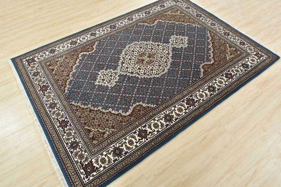 Alfombra Tabrizi Mahi 4'11'' x 7' Azul Lana Tradicional Anudada a Mano Alfombra Oriental Foto 3 de 4