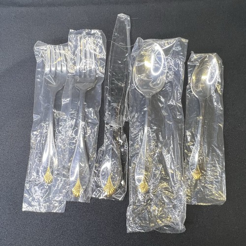 Posate vintage Oneida inox GOLDEN KINGSWOOD LTD 5 pezzi posto - RARO - Foto 5 di 7