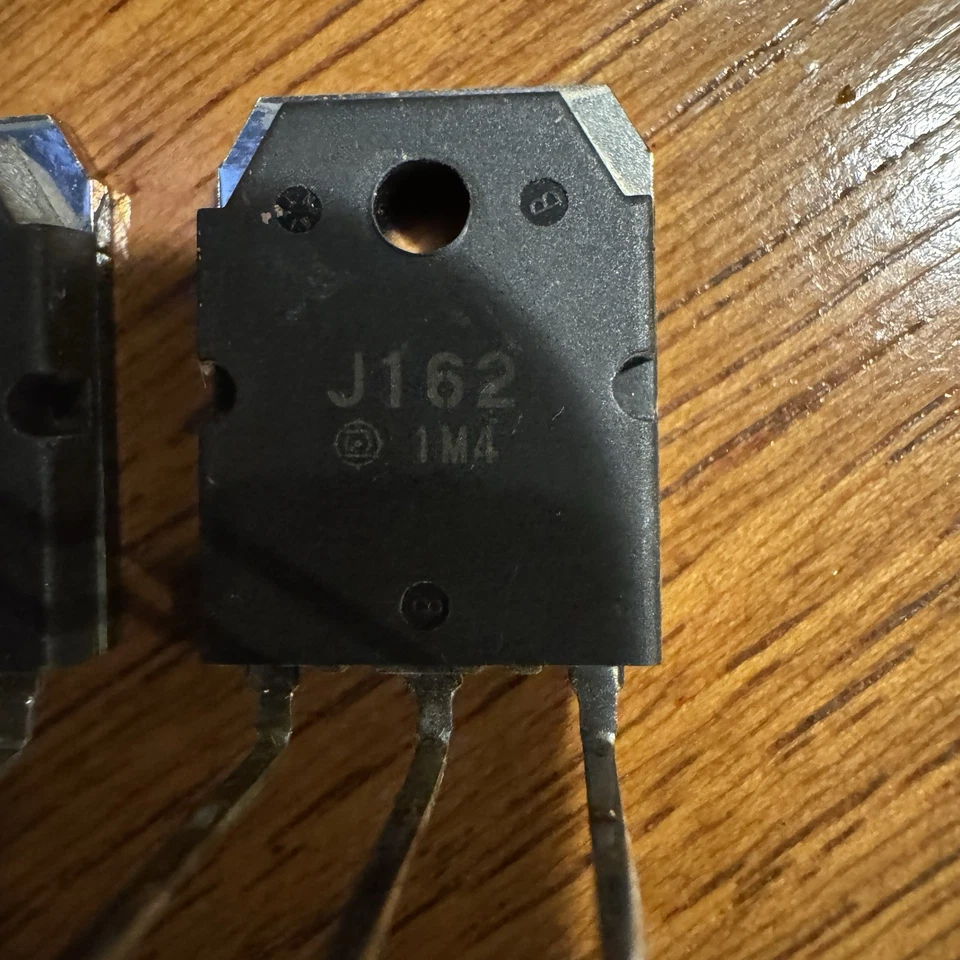 HITACHI 2SJ162 & 2SK1058 ORIGINAL PULLED AUDIO OUTPUT TRANSISTORS (PAIR) - Image 4 of 4