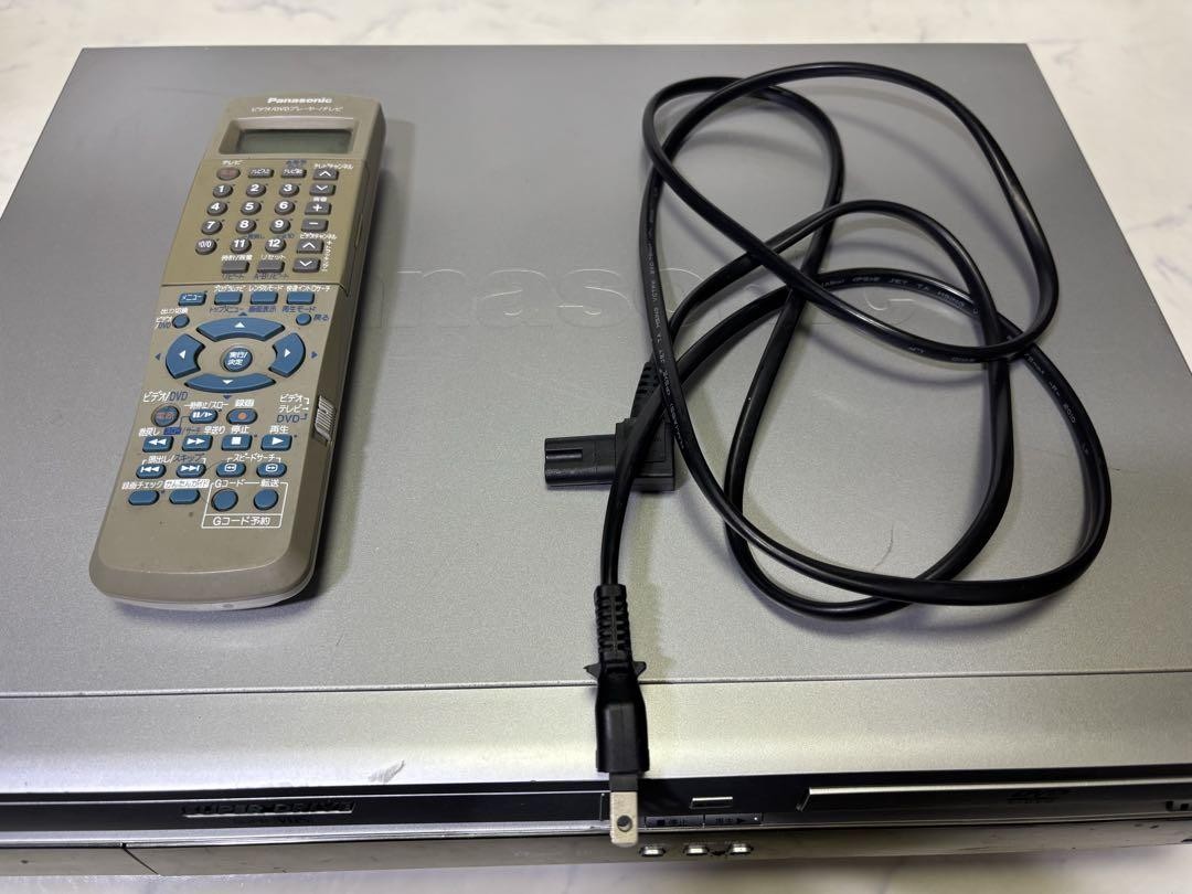 美品⭐︎Panasonic NV-VHD1 DVDプレーヤー一体型Hi-Fiビデオ Panasonic Nv-Vhd1 Vhs Dvd Player Combo With Remote & Power