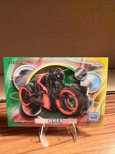 2026 Topps Chrome Disney Ares Raywave Green & Yellow Refractor /225 - First!