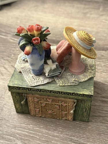 Handbemalte Boutique Stil A. Richesco Corporations Andenken Schmuckschatulle MM28
